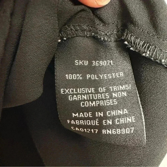 Le Chateau Tank Top Adjustable Spaghetti Straps Black Size Extra Small - Picture 10 of 16